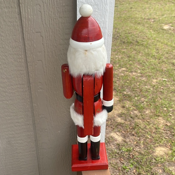 Nutcracker - Picture 2 of 5